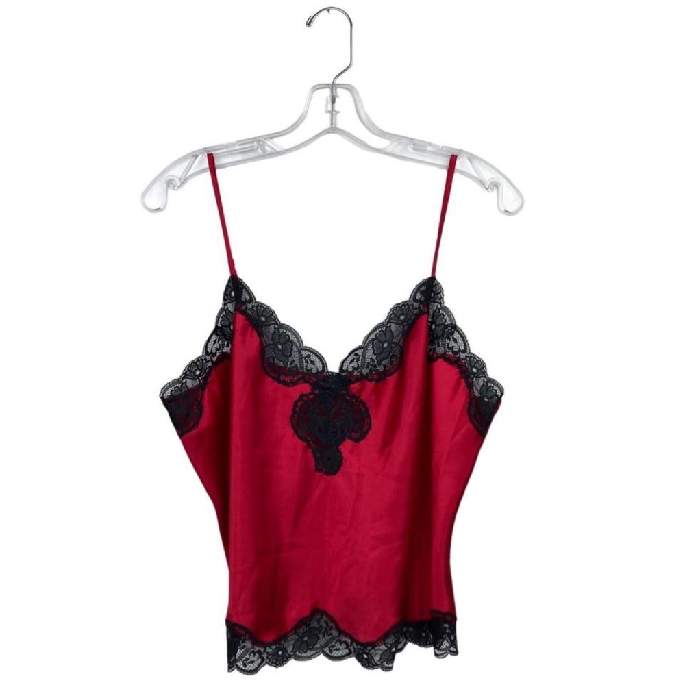Victoria’s Secret 90s Red Top size Large